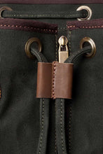 将图片加载到图库查看器,Derby Tier Backpack